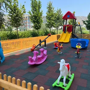Hotel Domus &, Shengjin